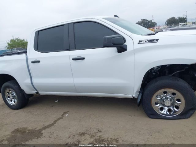 3GCUKFEL9SG224626 Chevrolet Silverado 1500 4wd  Short Bed Lt Trail Boss