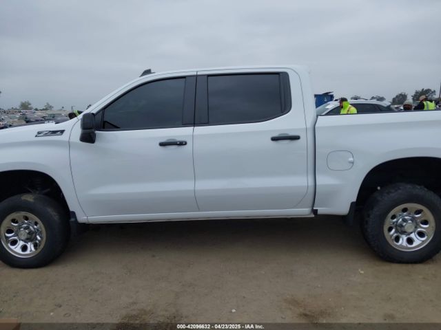 3GCUKFEL9SG224626 Chevrolet Silverado 1500 4wd  Short Bed Lt Trail Boss