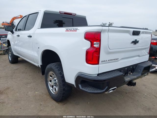 3GCUKFEL9SG224626 Chevrolet Silverado 1500 4wd  Short Bed Lt Trail Boss