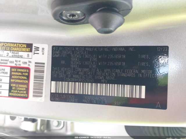 5TDKDRAH3RS529345 Toyota Highlander Xle