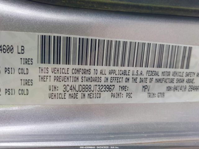 3C4NJDBB8JT323967 Jeep Compass Altitude 4x4
