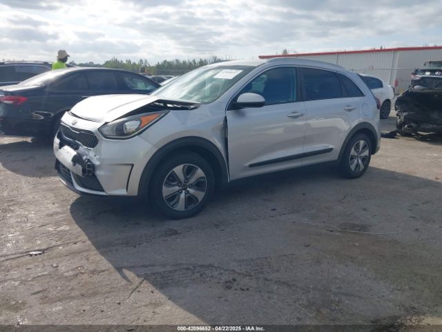 KNDCB3LC7K5231434 KIA NIRO LX