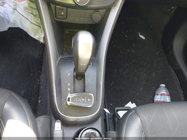 Chevrolet Trax Lt 2017 KL7CJLSBXHB233150 Image 11