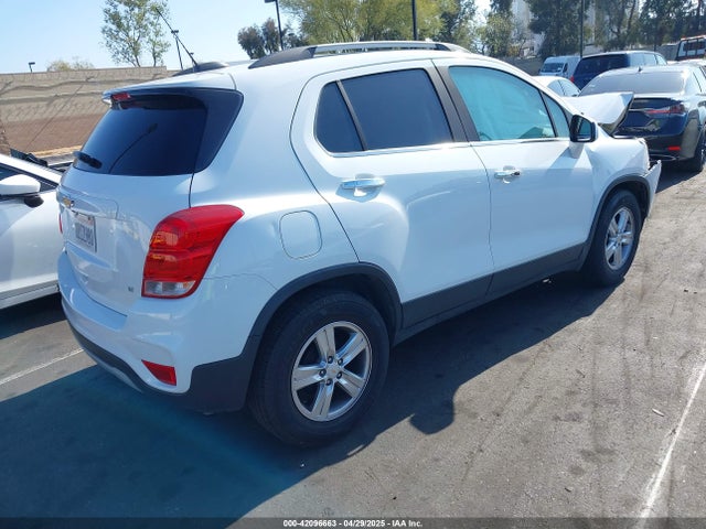 Chevrolet Trax Lt 2017 KL7CJLSBXHB233150 Image 4