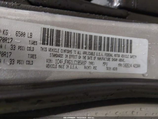 1C4RJFAG1LC185097 Jeep Grand Cherokee Laredo E 4x4