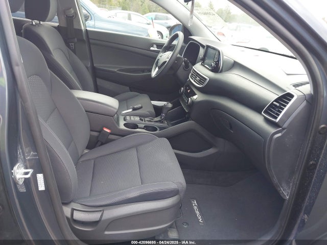 KM8J3CA41MU367997 Hyundai Tucson Value