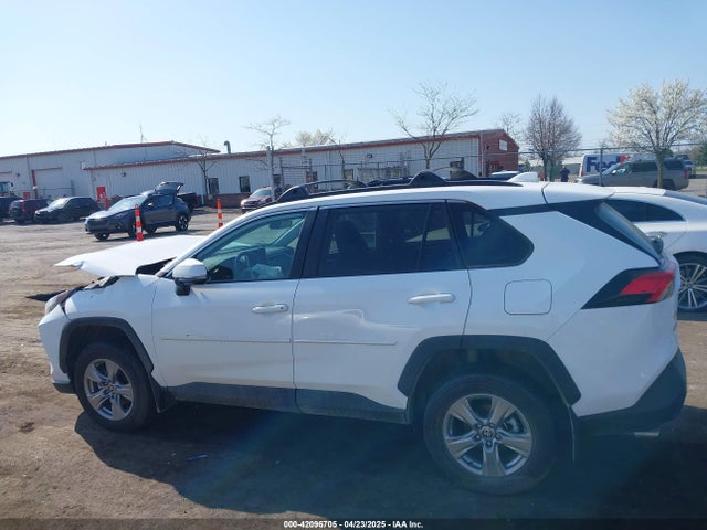 Toyota Rav4 Xle 2023 2T3W1RFV0PW269894 Image 14