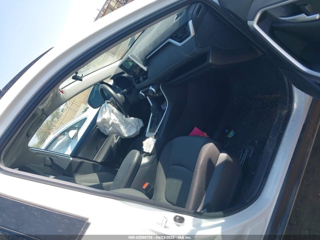 Toyota Rav4 Xle 2023 2T3W1RFV0PW269894 Image 5