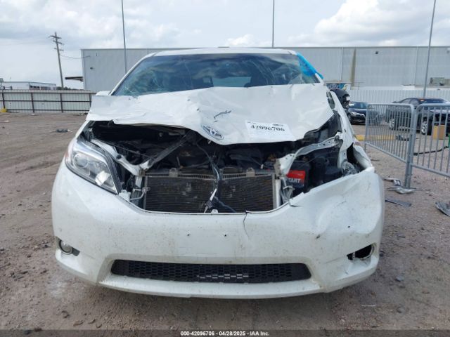 5TDYZ3DC4HS776316 Toyota Sienna Limited Premium 7 Passenger