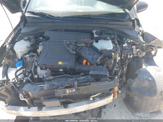 2017 HYUNDAI IONIQ HYBRID KMHC75LC2HU036476 Photo 9
