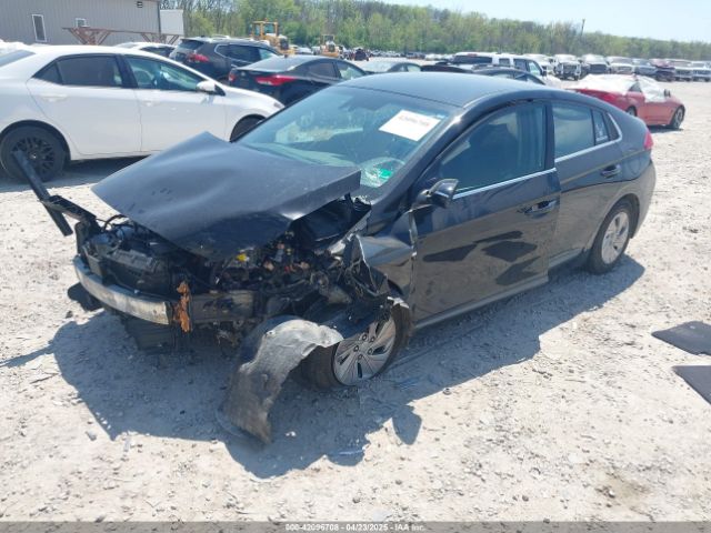 2017 HYUNDAI IONIQ HYBRID KMHC75LC2HU036476 Photo 1