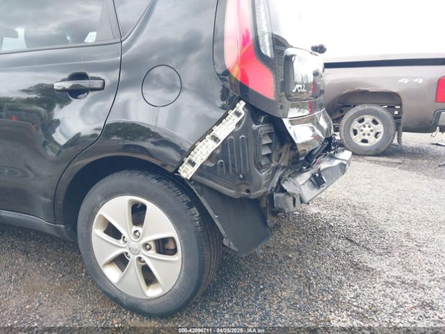 KNDJN2A20G7361103 KIA Soul