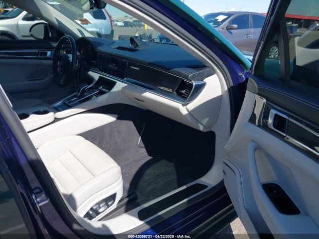 2020 PORSCHE PANAMERA WP0AG2A71LL145641 Photo 4