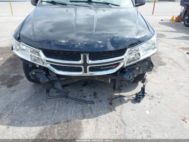 3C4PDCAB1JT277569 Dodge JOURNEY SE