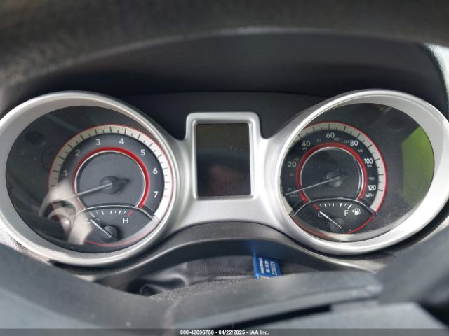 3C4PDCAB1JT277569 Dodge JOURNEY SE