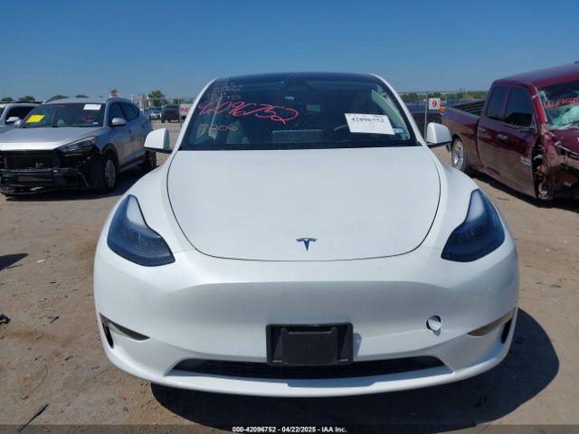 7SAYGDED0RA327806 Tesla 2024