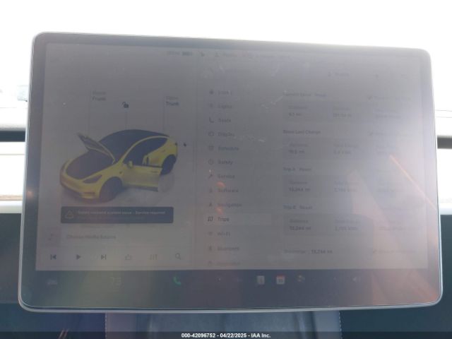7SAYGDED0RA327806 Tesla 2024