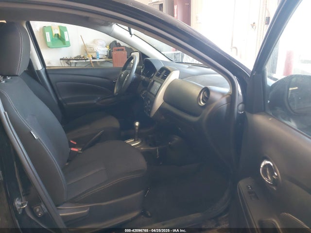 3N1CN7AP5KL818299 Nissan Versa 1.6 Sv