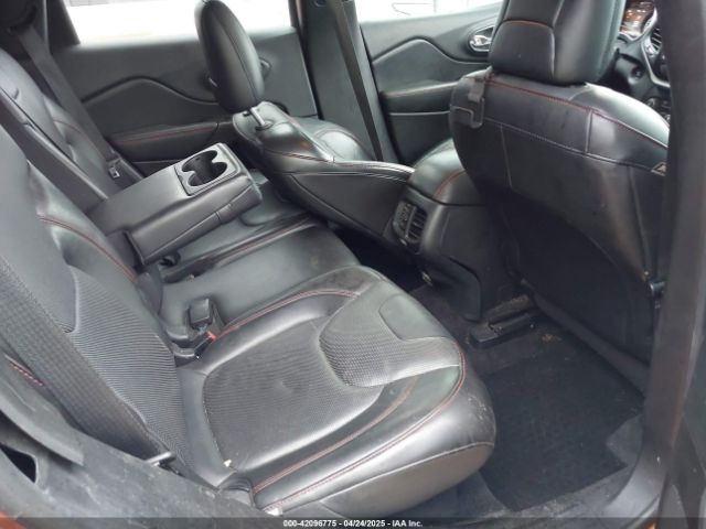 1C4PJMBSXFW618675 Jeep Cherokee Trailhawk