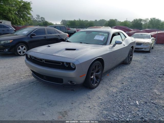 2C3CDZAG2JH259026 Dodge Challenger Sxt Plus