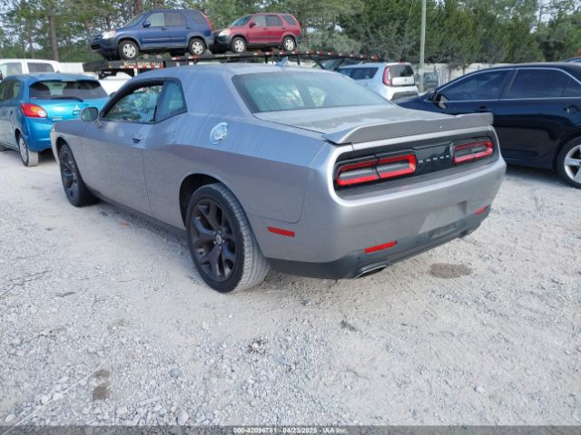 2C3CDZAG2JH259026 Dodge Challenger Sxt Plus