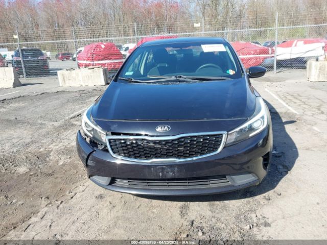 3KPFK4A7XHE099680 KIA FORTE LX