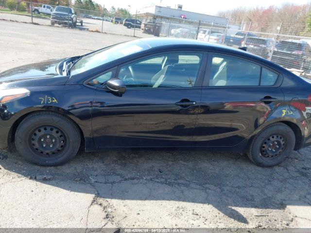 3KPFK4A7XHE099680 KIA FORTE LX