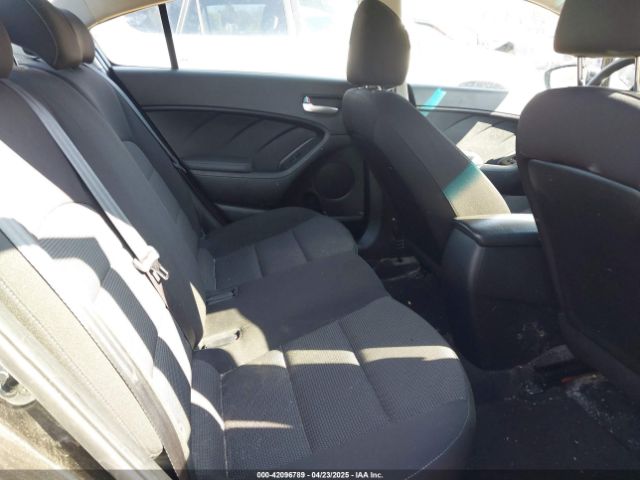 3KPFK4A7XHE099680 KIA FORTE LX