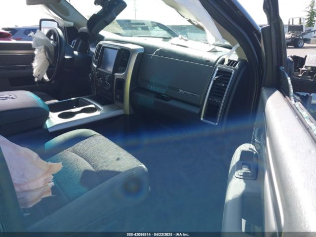 3C6RR6LT9GG352206 RAM 1500 Big Horn