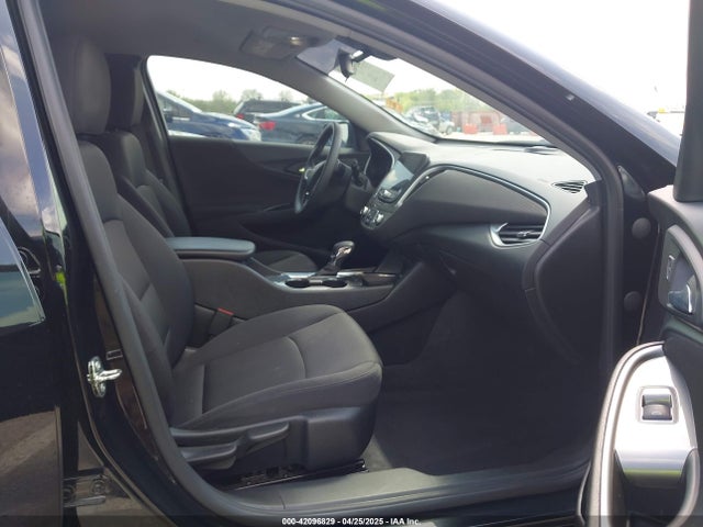 1G1ZB5ST1NF207936 Chevrolet Malibu Fwd Ls
