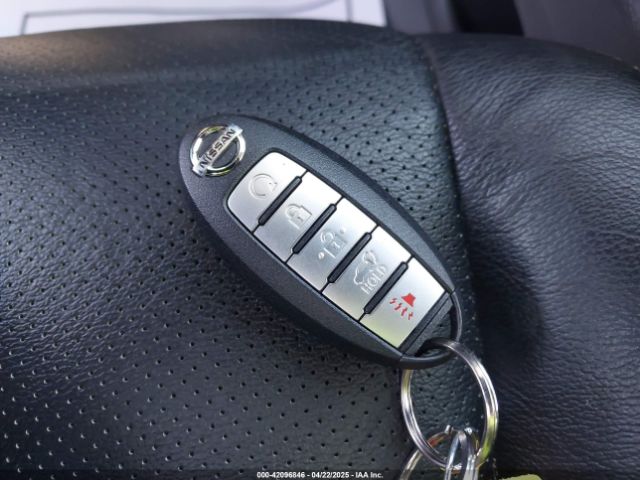 5N1AZ2MH2FN205221 Nissan MURANO SL