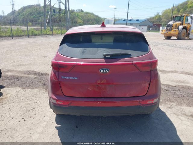 KNDPMCAC8H7296742 KIA Sportage Lx