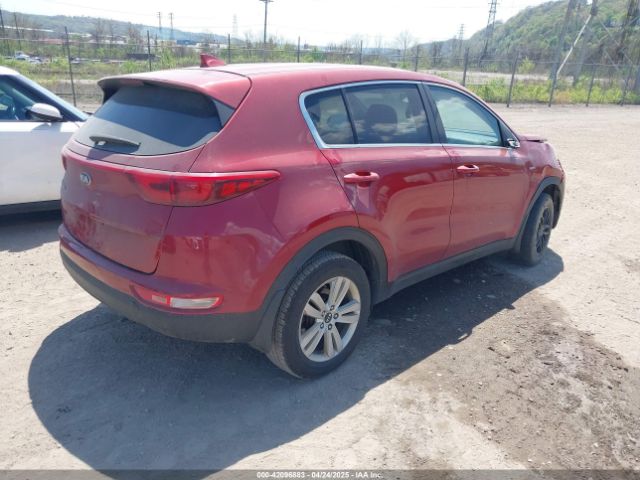 KNDPMCAC8H7296742 KIA Sportage Lx