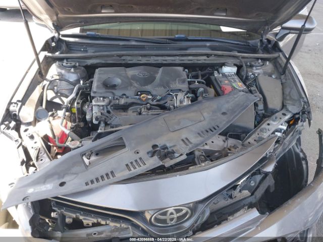 4T1B11HK8KU204599 Toyota CAMRY LE