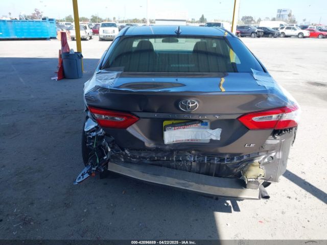4T1B11HK8KU204599 Toyota CAMRY LE