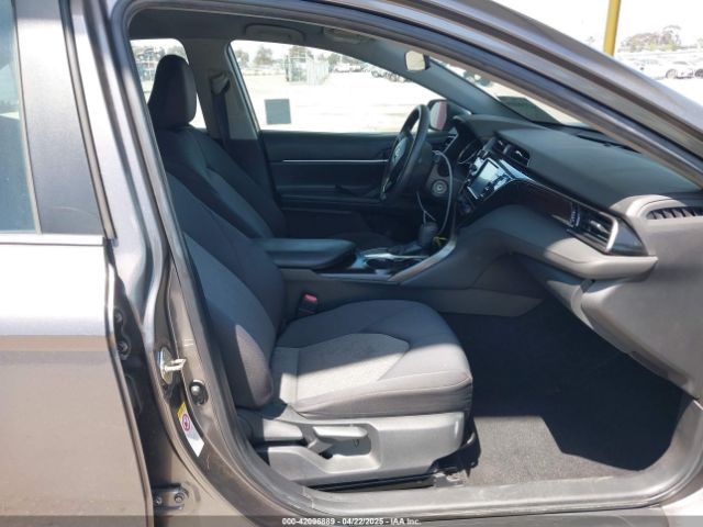 4T1B11HK8KU204599 Toyota CAMRY LE