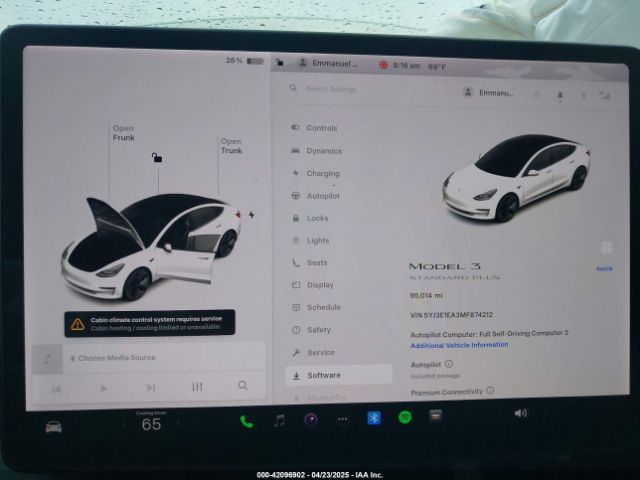 5YJ3E1EA3MF874212 Tesla 2021