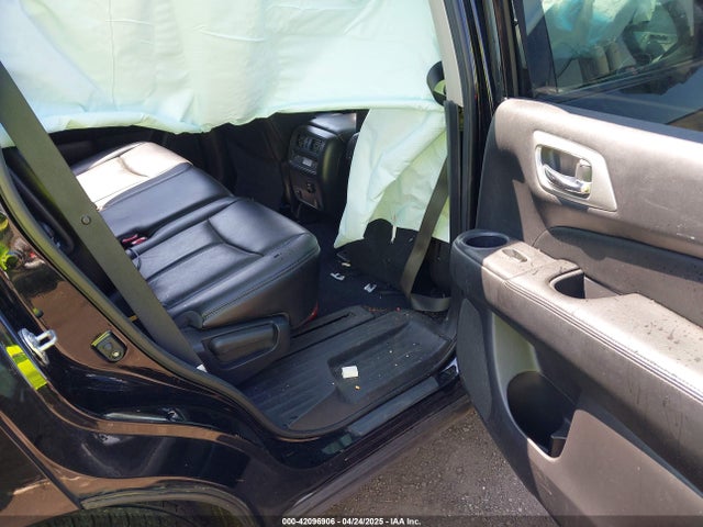 Nissan Pathfinder Sl 2017 5N1DR2MM9HC648040 Image 8
