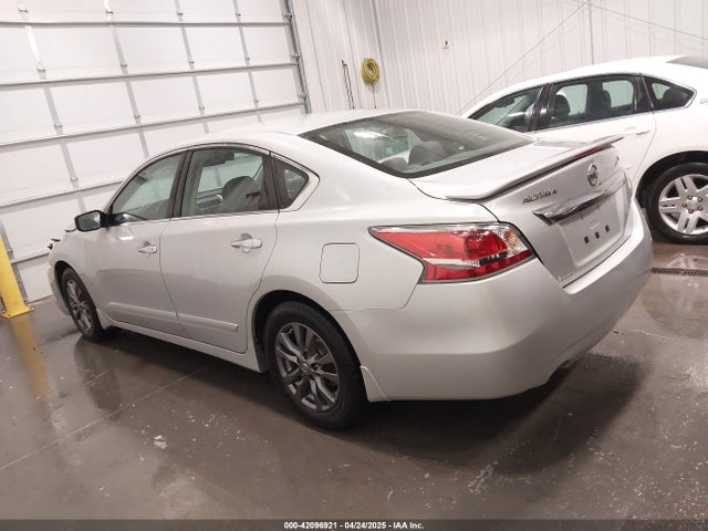 Nissan Altima 2.5 S 2015 1N4AL3APXFC453323 Image 14