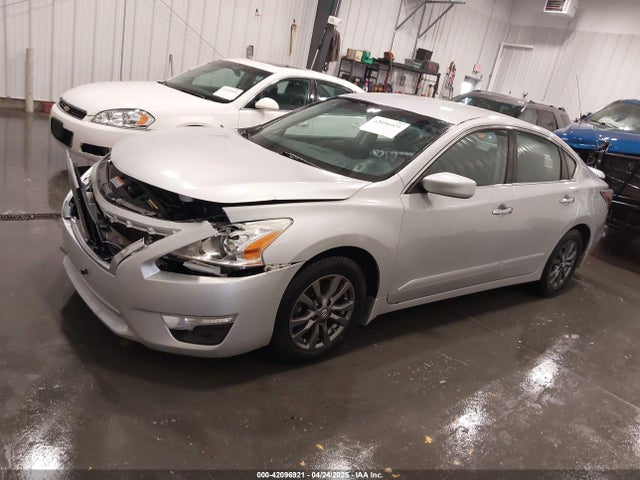 Nissan Altima 2.5 S 2015 1N4AL3APXFC453323 Image 2