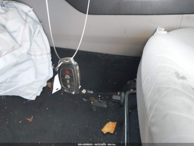 5NPE24AF6GH303355 Hyundai SONATA SE