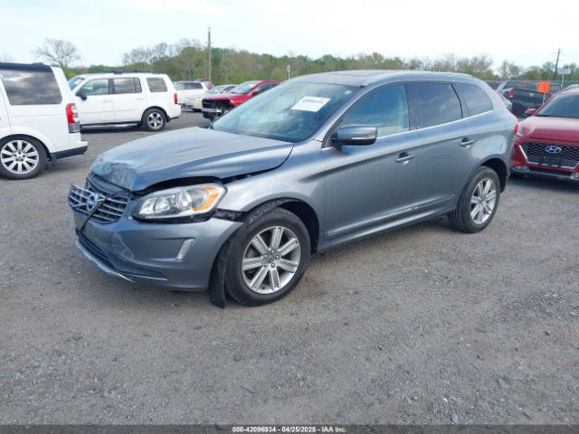 2017 VOLVO XC60 YV440MRU1H2006921 Photo 1