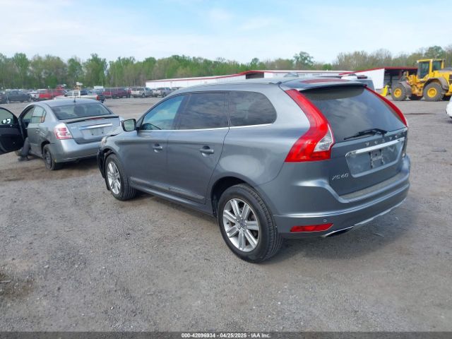 2017 VOLVO XC60 YV440MRU1H2006921 Photo 2