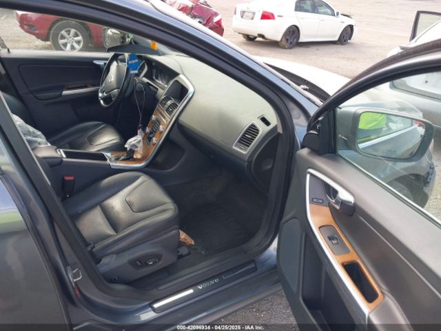 2017 VOLVO XC60 YV440MRU1H2006921 Photo 4