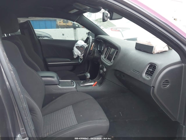 Dodge 2022 2022 2C3CDXHG1NH133787 Image 5
