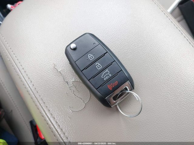 5XYPG4A31GG067009 KIA Sorento 2.4l Lx
