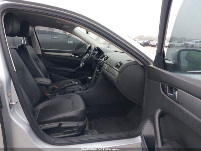 1VWAS7A30FC104539 Volkswagen Passat 1.8t Limited Edition