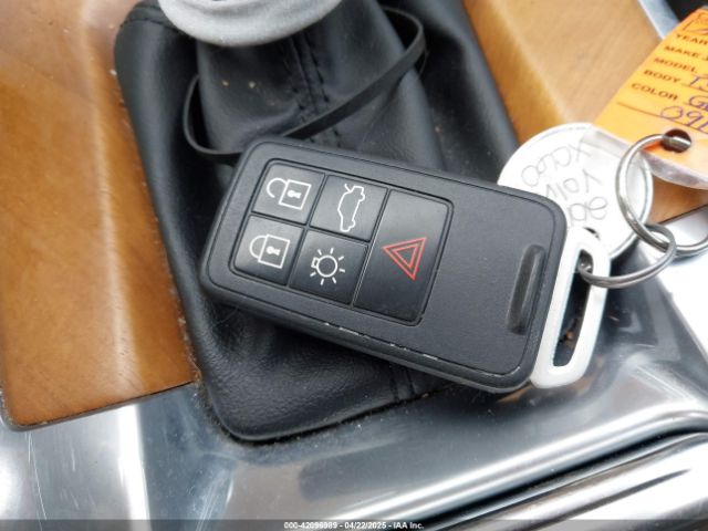 YV440MRU6H2170911 Volvo Xc60 T5 Inscription