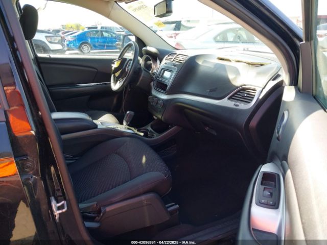 3C4PDCGGXHT626483 Dodge Journey Crossroad