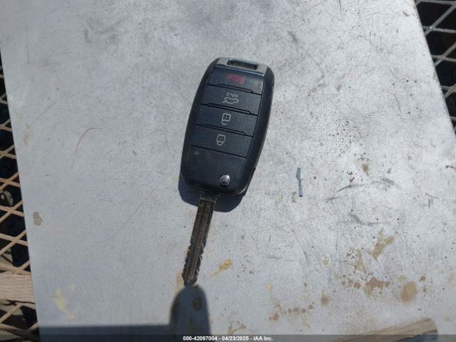 3KPFL4A7XJE235390 KIA FORTE LX